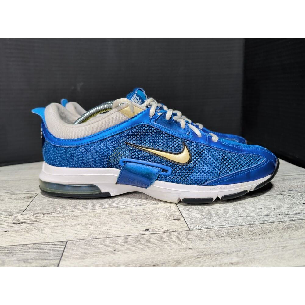 Nike Training Air Max Essential Trainer Adult RN Women's Sz 8 Swoosh Shoes